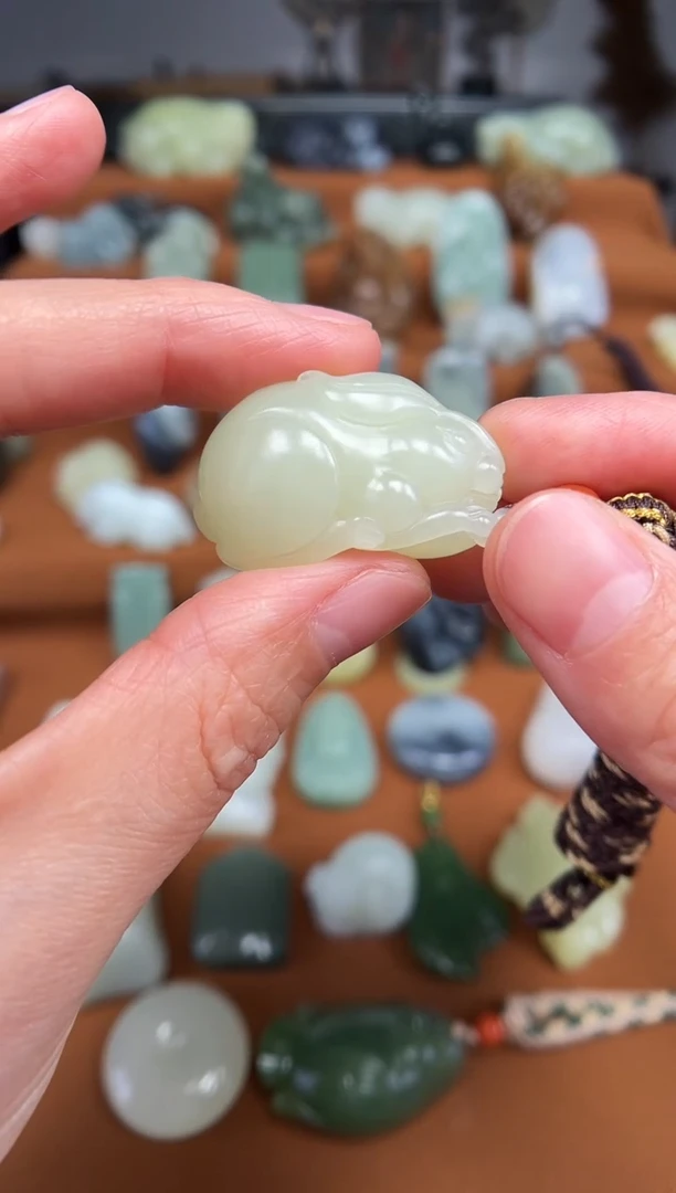 【闪购商品】和田玉颈饰未镶嵌兔子