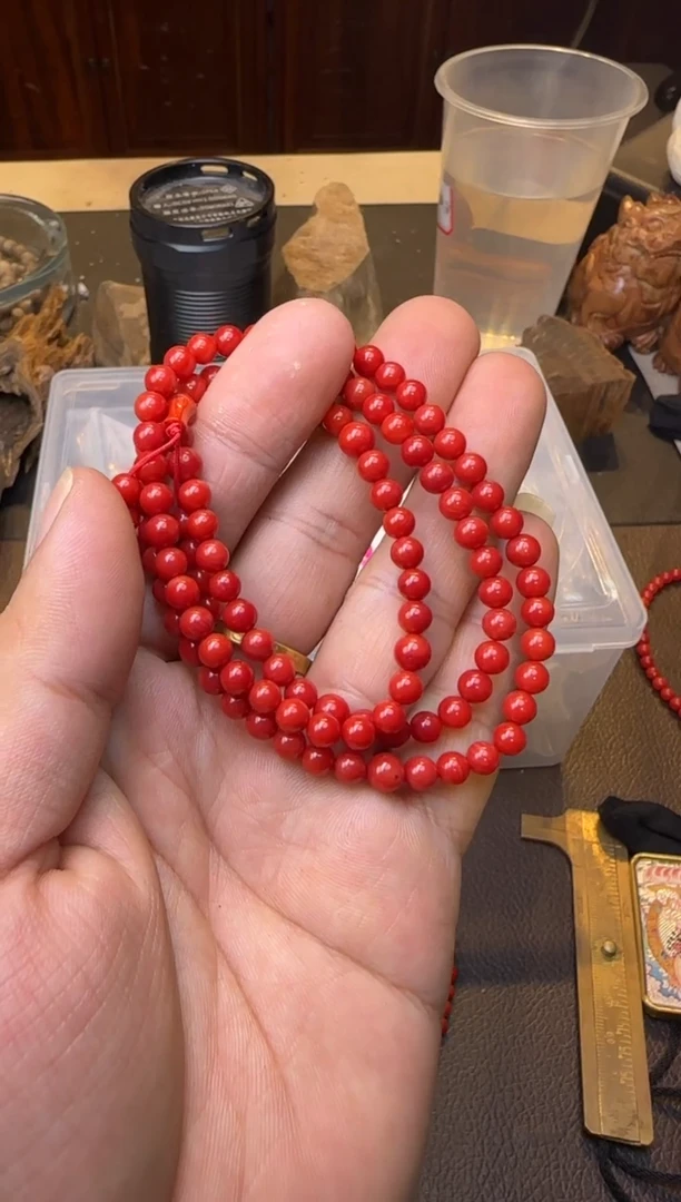 贝壳手串/手链红色精挑多圈三通款5mm多样性发其一