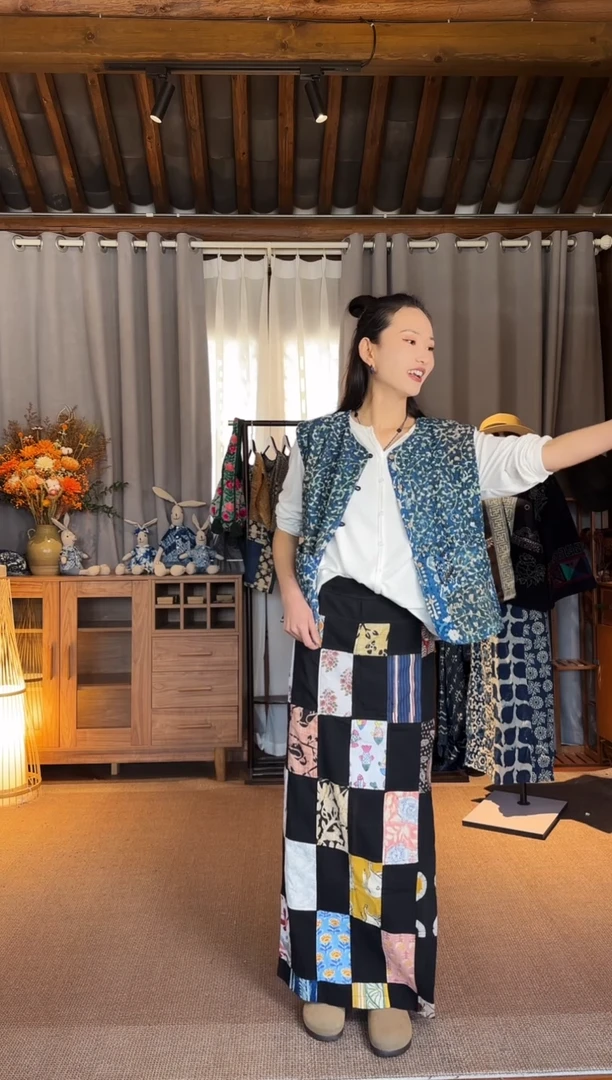 【闪购商品】设计师款百福黑裤裙