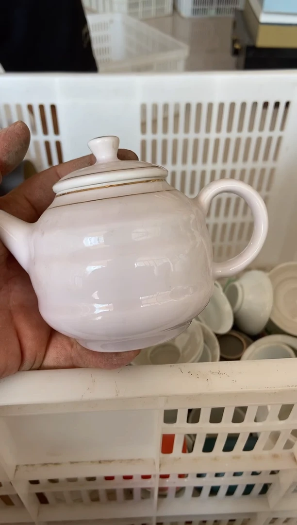 杯无运费险有瑕疵的摄影的产品有使用过的痕迹有点脏介意勿拍