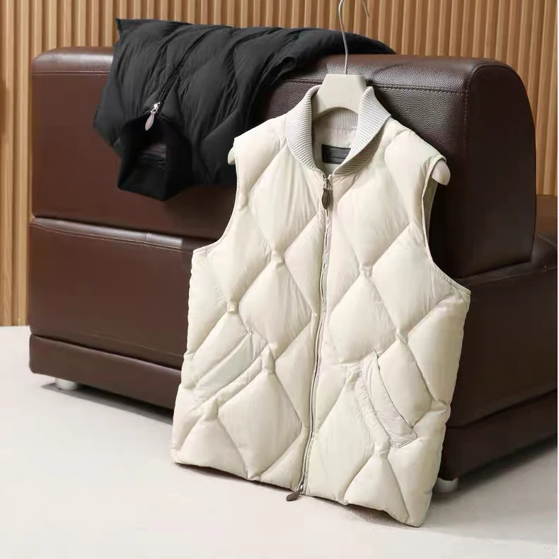 意式高奢！秋冬男女同款90白鸭绒高端英伦老钱风针织拼接羽绒马夹