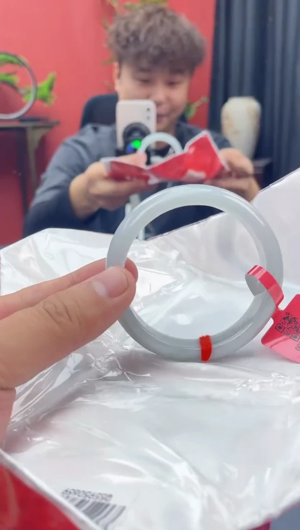 未镶嵌手镯翡翠12