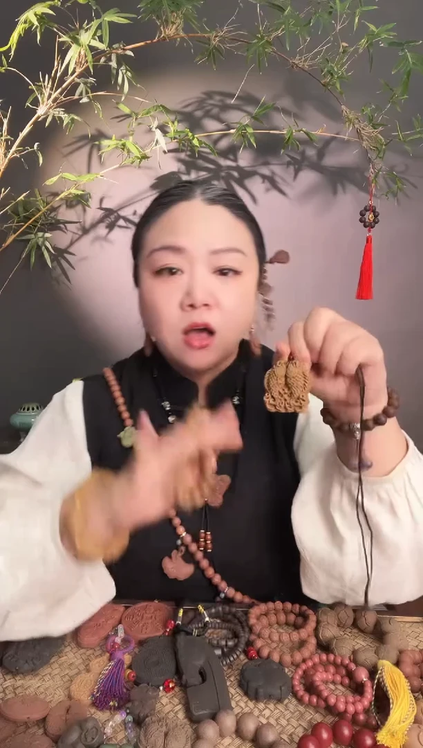 桂花1.2-1.3手串（手工珠不正圆）
