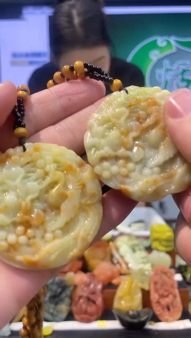 【闪购商品】岫玉吊坠未镶嵌多样性发货*拍一发一