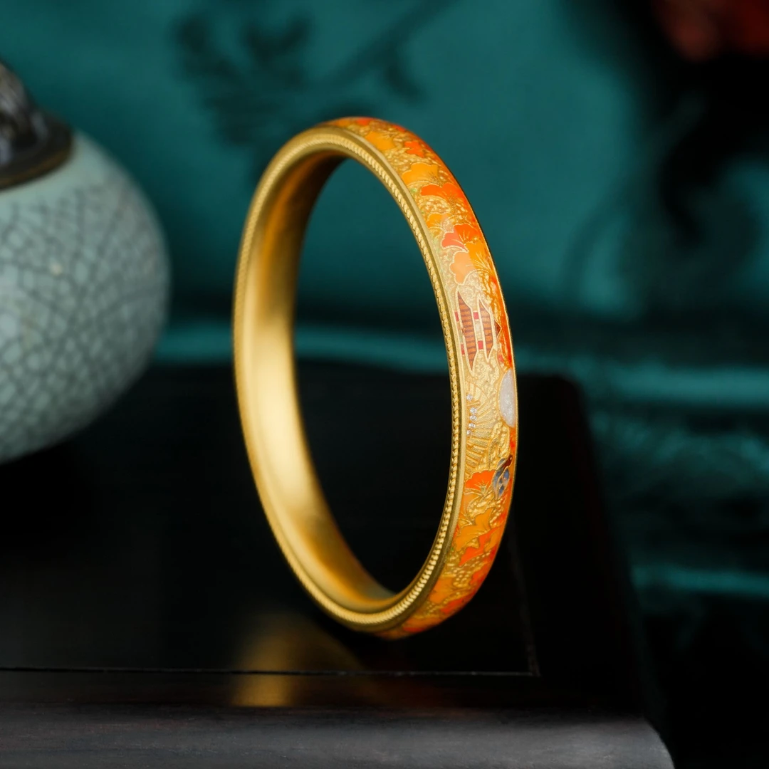 ZOCAI/佐卡伊【传世之美】古法黄金珐琅彩镶钻幸福延绵窄版秋镯