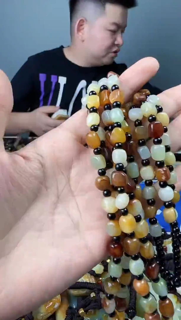 和田玉未镶嵌颈饰多样性发货拍一单发一个