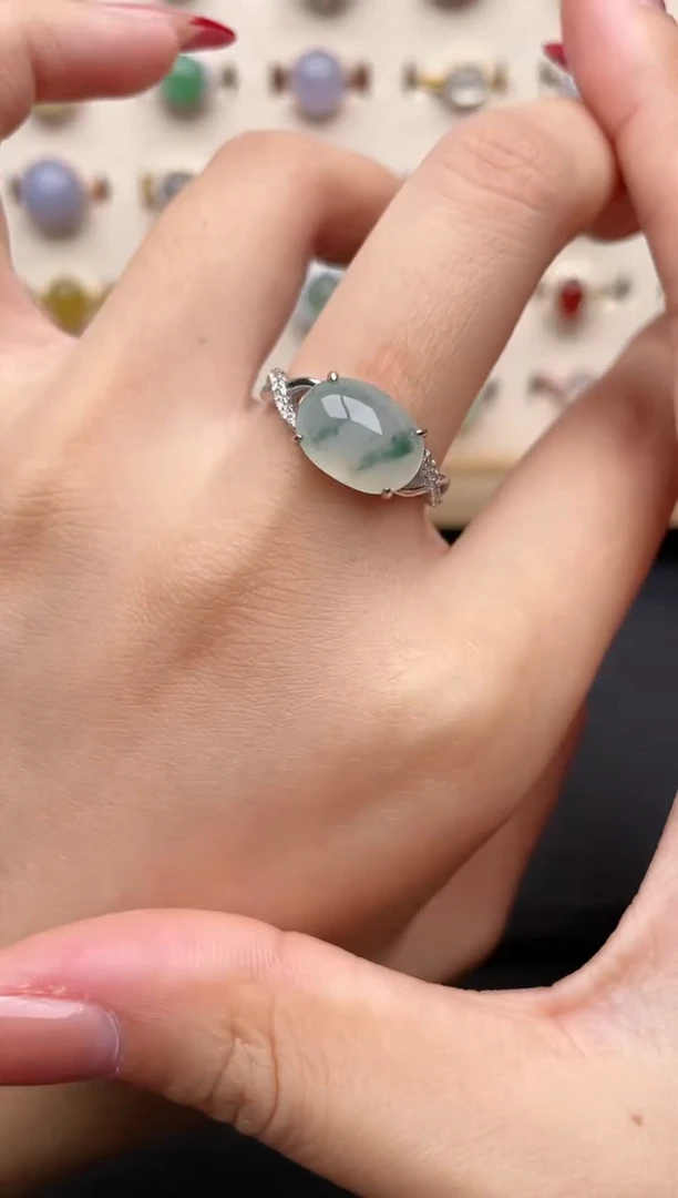 【闪购商品】翡翠戒指银S925镶嵌一物一证一礼盒