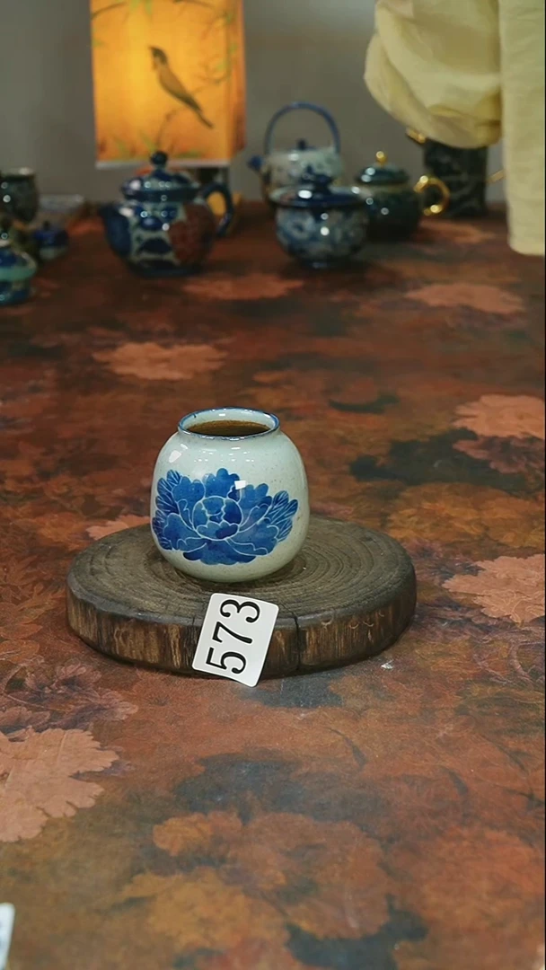 茶碗...........