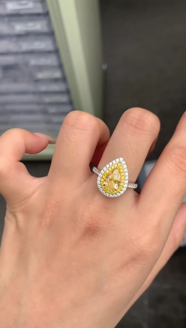 18K金镶嵌戒指/指环钻石1.5ct黄钻  FG