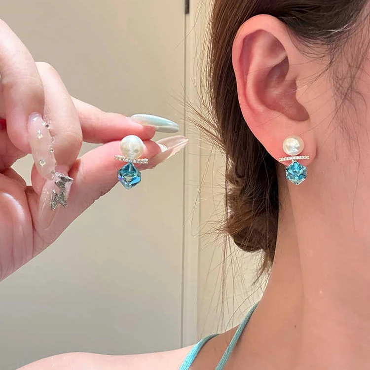 铜合金耳饰 2025新款爆款海蓝方糖耳环女轻奢小众高级感气质大气
