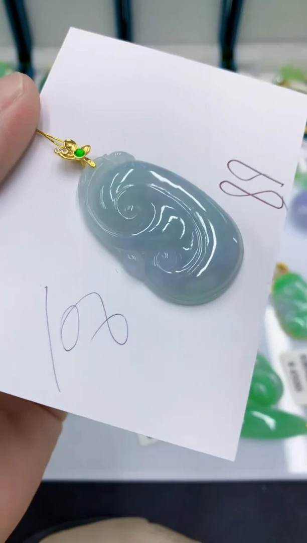 颈饰未镶嵌翡翠翡翠
