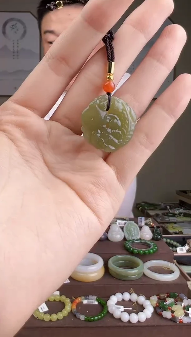 和田玉未镶嵌颈饰多样性发货 拍一单发一个