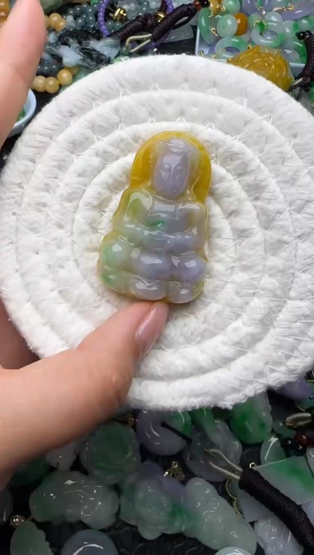 颈饰未镶嵌翡翠缅甸翡翠吊坠