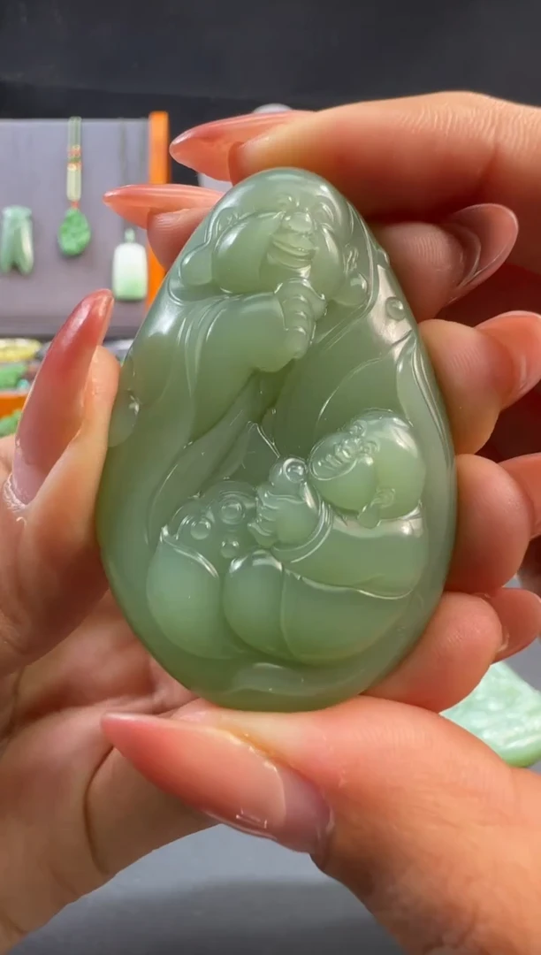 颈饰未镶嵌和田玉1