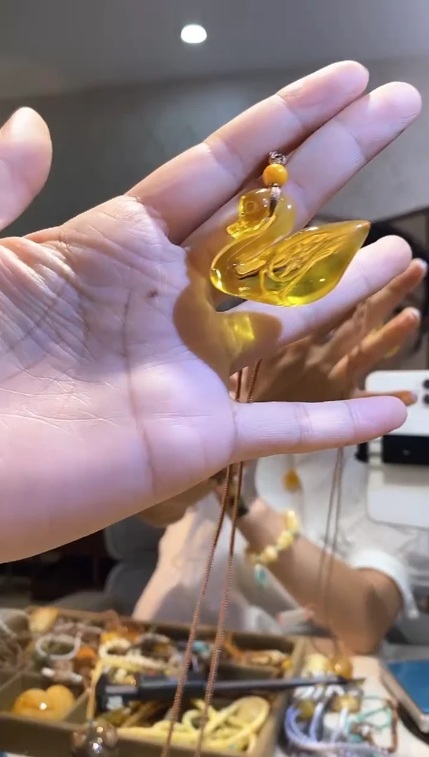 裸石琥珀未镶嵌天然琥珀蜜蜡首饰