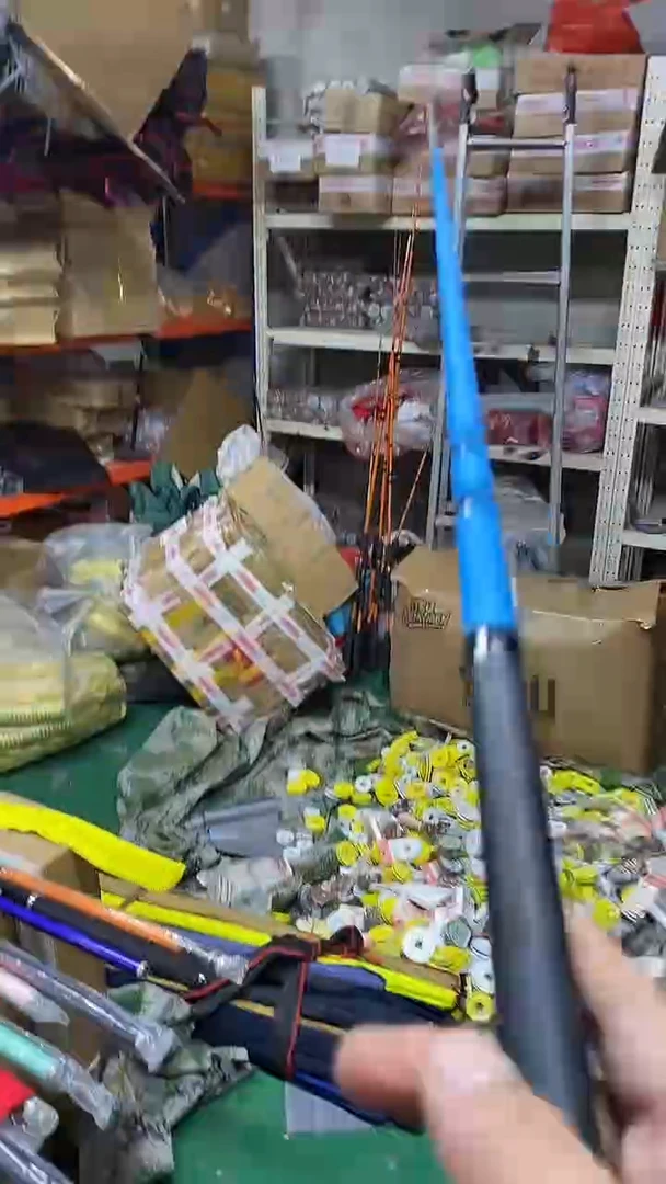 1.3米筏竿4支颜色随机微瑕介意勿拍