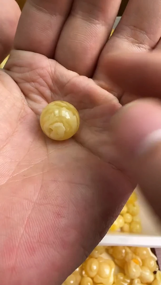 蜜蜡未镶嵌珠宝奇石蜜蜡