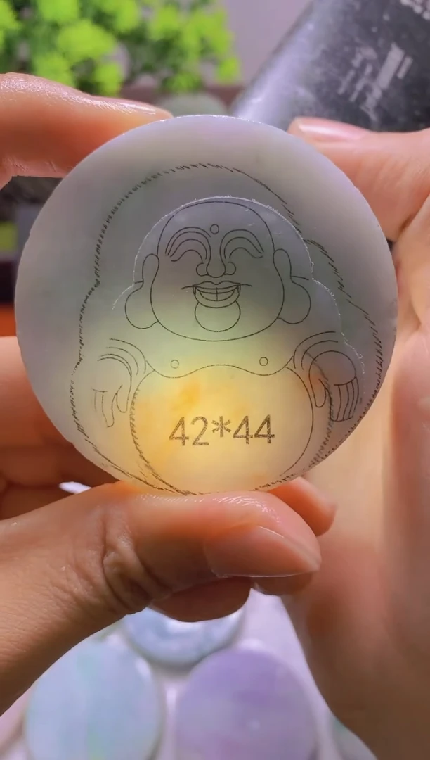 翡翠未镶嵌颈饰天然缅甸A货015