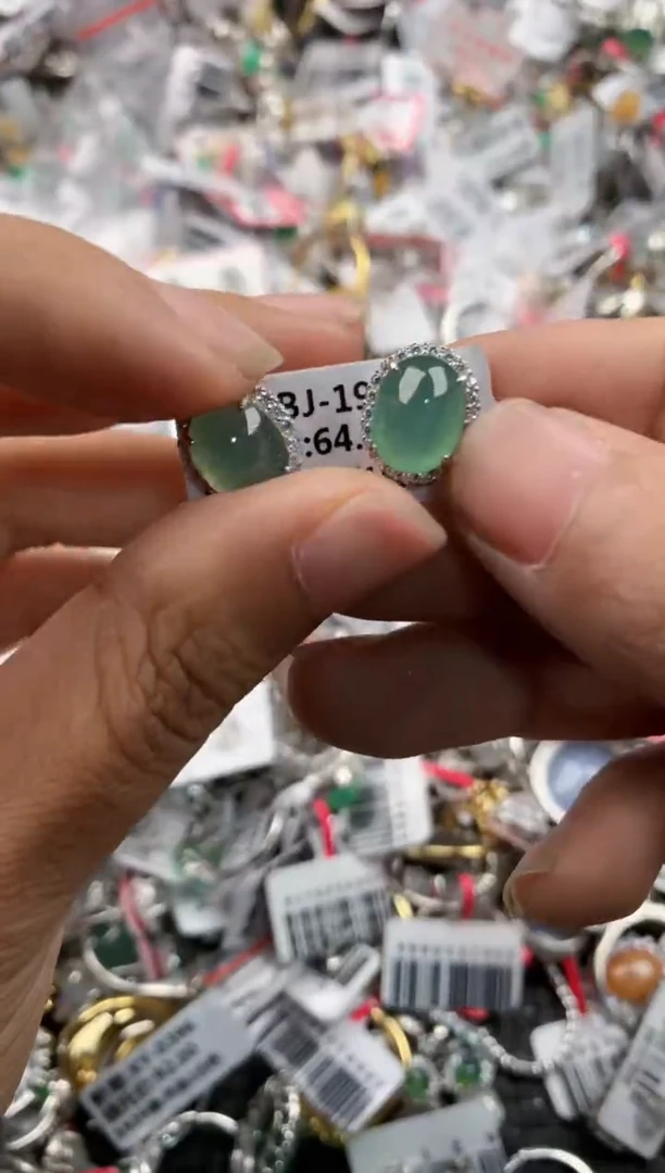 银S925镶嵌戒指翡翠777                4