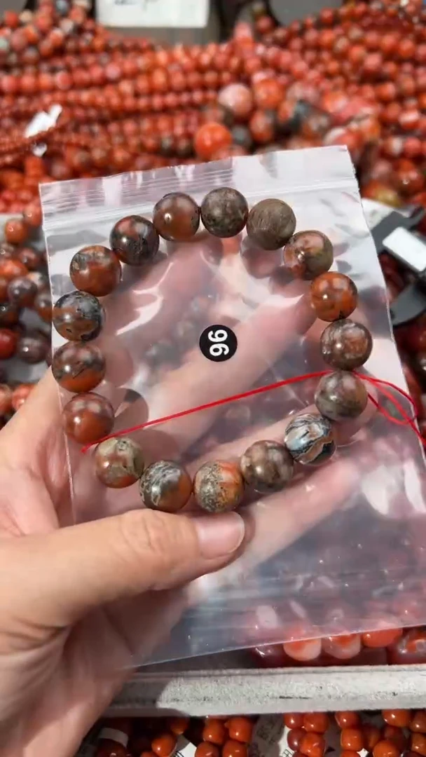 南红玛瑙手串未镶嵌13+