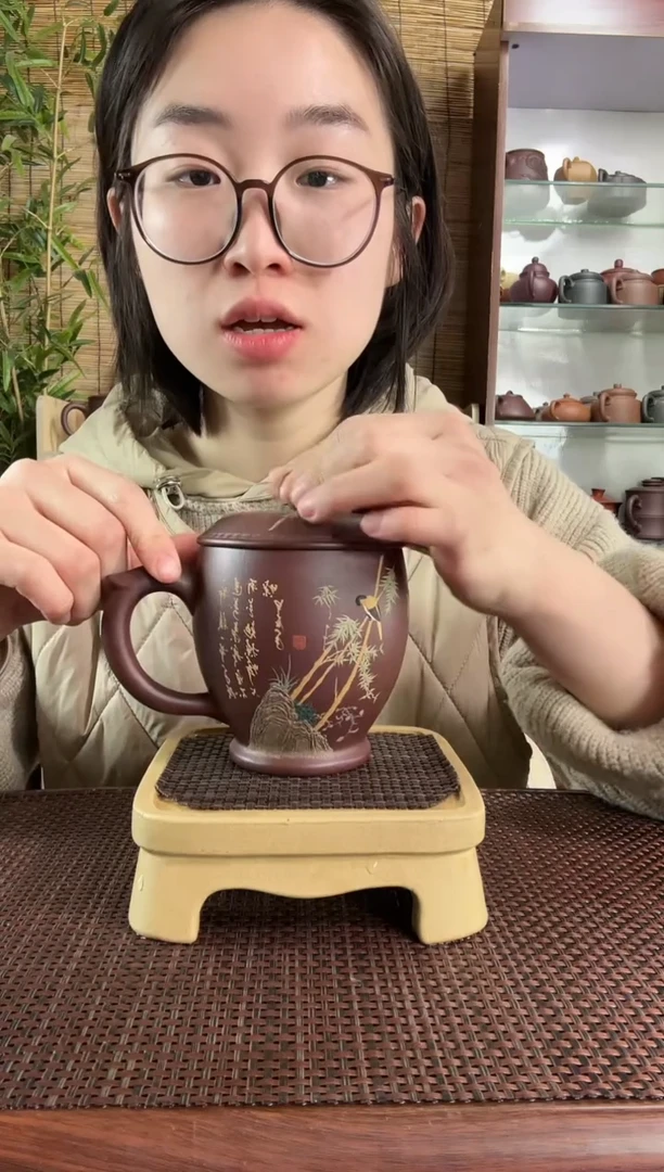 【闪购商品】紫砂茶杯宜兴原矿紫砂 泥刻山石小鸟无礼盒