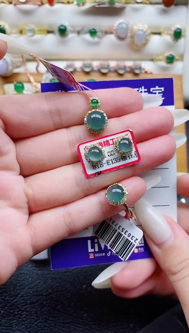 银S925镶嵌戒指翡翠1