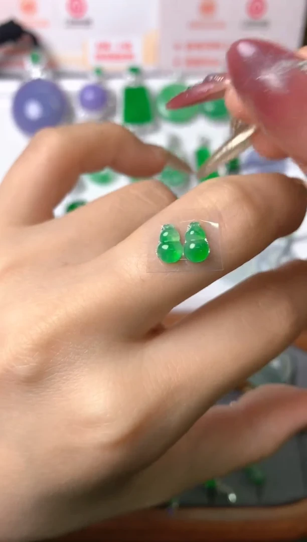 【闪购商品】定制翡翠未镶嵌裸石（镶嵌定制）