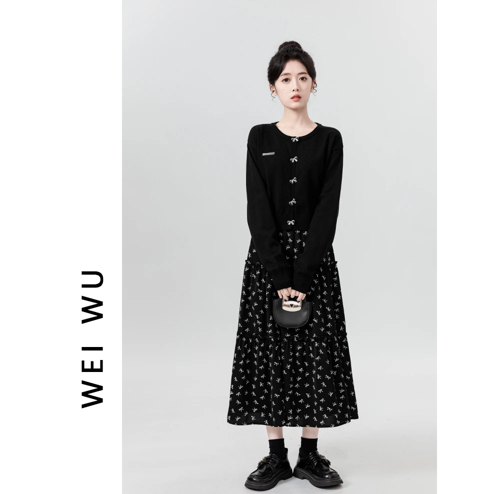 茶歇气质显瘦温柔风女2025新款蝴蝶黑色碎花半身裙搭配一整套