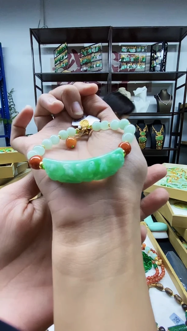 颈饰未镶嵌翡翠翡翠手串