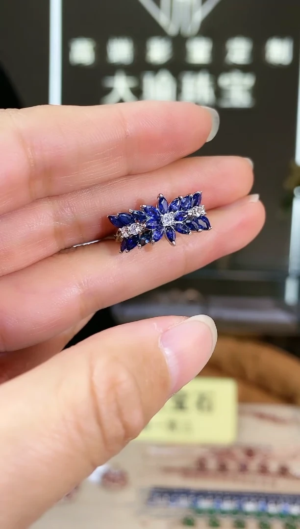 【闪购商品】蓝宝石手饰银S925镶嵌手饰