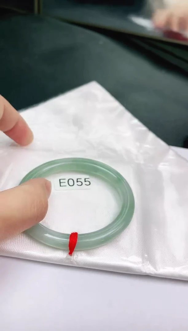 未镶嵌手镯翡翠缅甸天然A货翡翠手镯4950