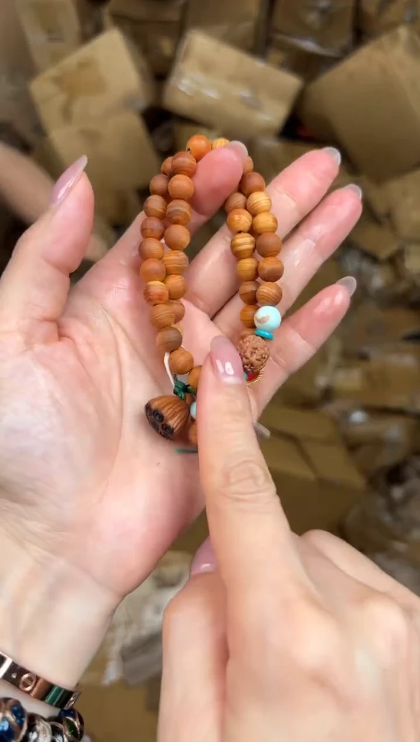 大檀精品手串《无礼盒》