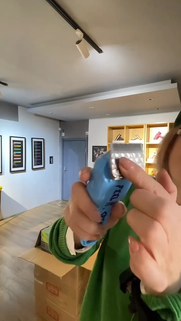 圆头款樱桃方圆三角蓝色推剪