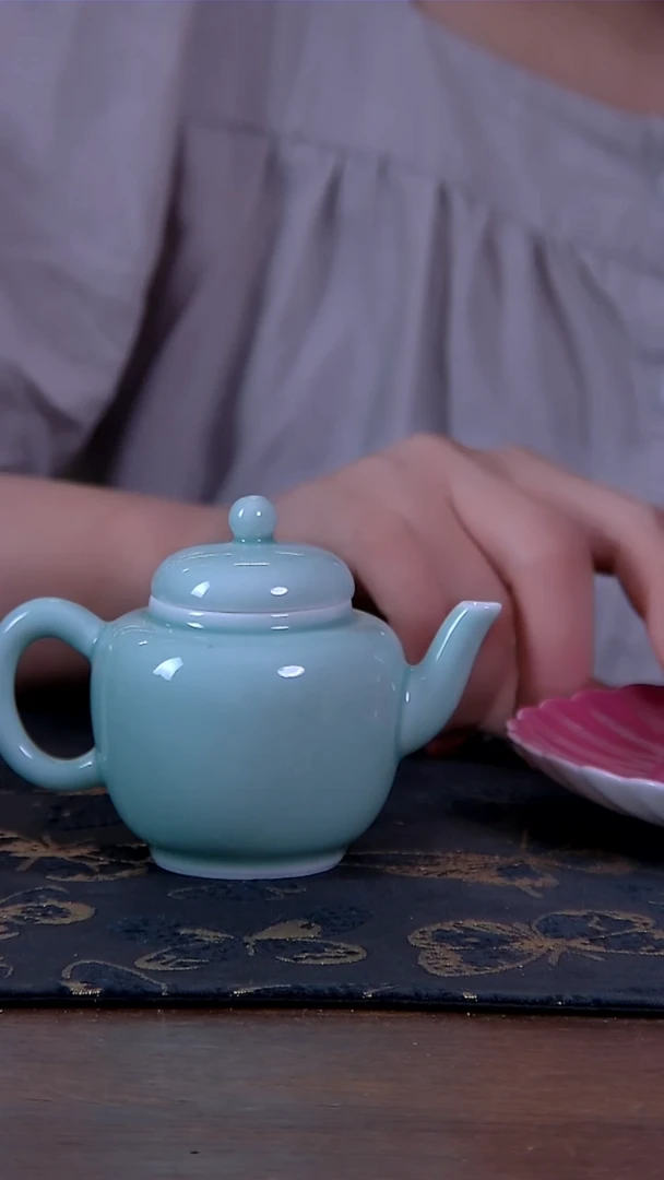 瓷片567645765745765