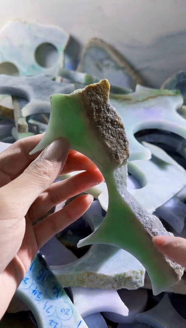 翡翠裸石缅甸翡翠A货陈3251