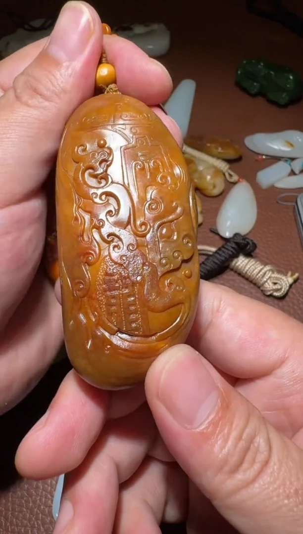 未镶嵌和田玉挂件和田玉