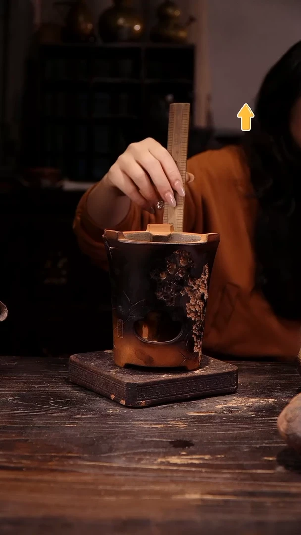 纯手工红泥雕刻炉