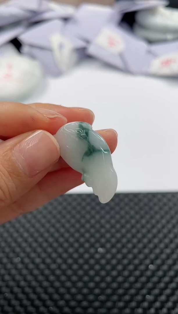 颈饰未镶嵌翡翠9698
