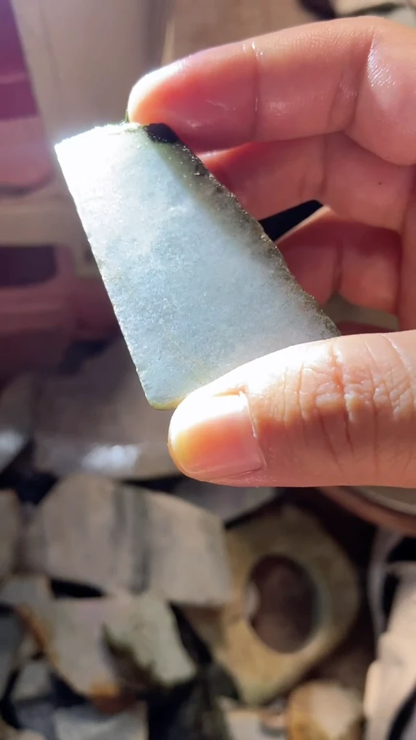配石翡翠翡翠边角料未加工92