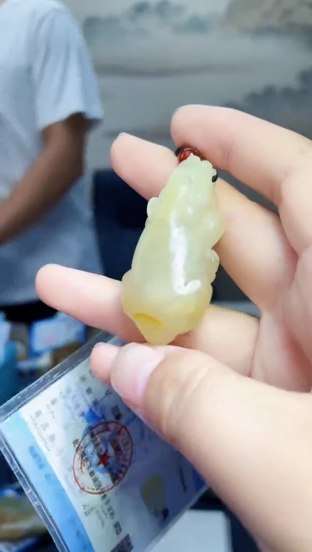 和田玉未镶嵌颈饰1