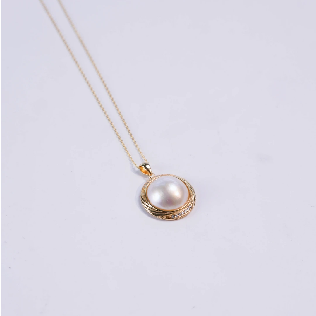 【生日专享】15-16mm极光海水马贝珍珠吊坠