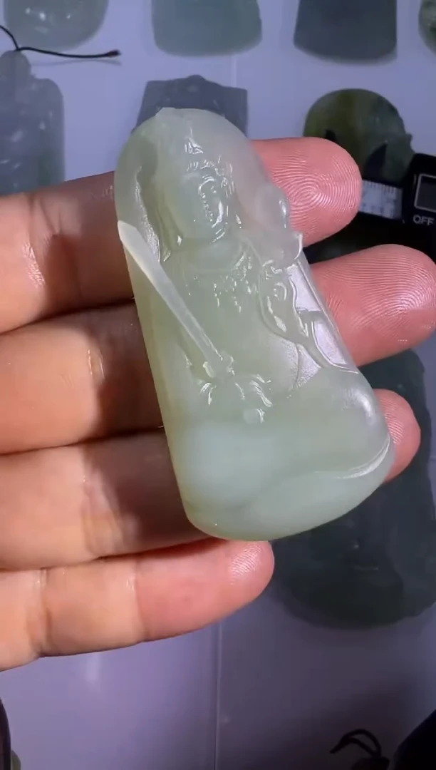 未镶嵌定制翡翠观音