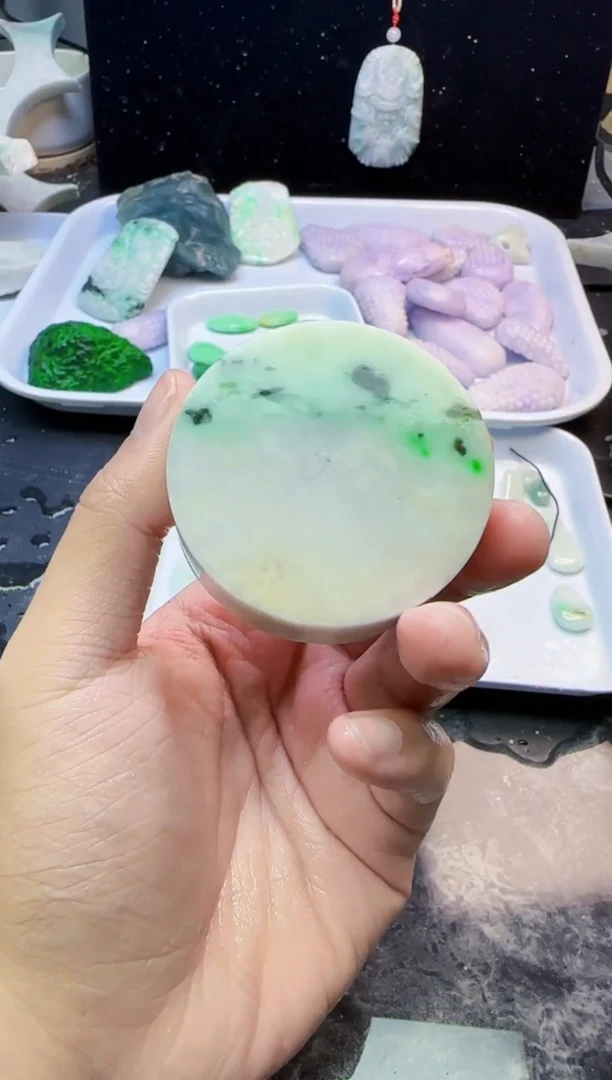 颈饰未镶嵌翡翠杨*福029天然A货翡翠