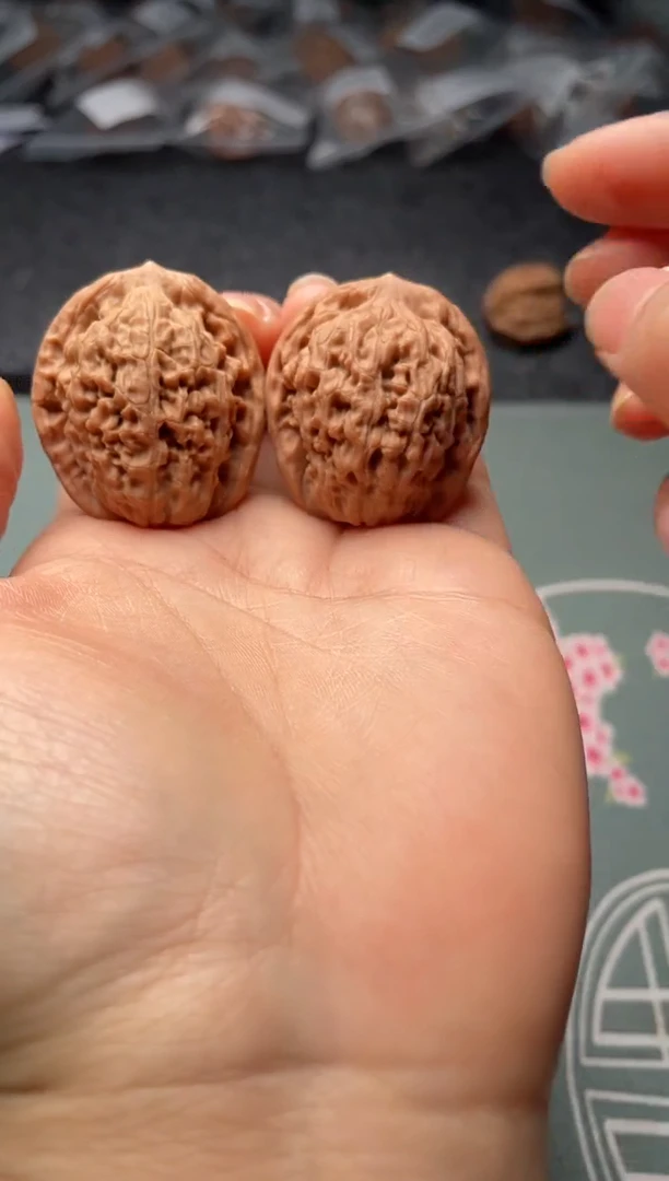 把件文玩核桃w363 莲花  33尺