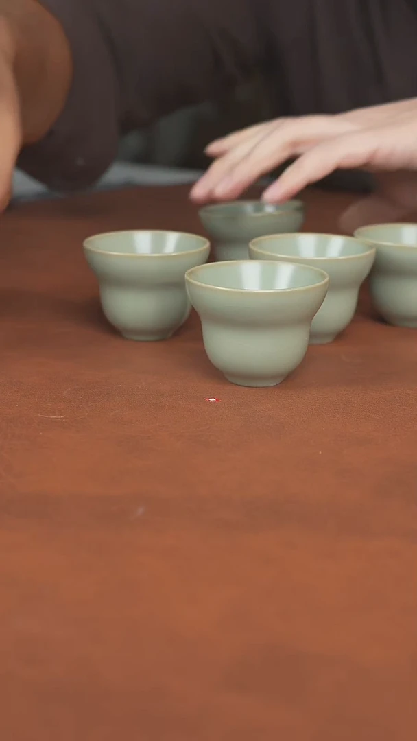 杯子纯手工汝窑原矿釉汝瓷，小葫芦杯