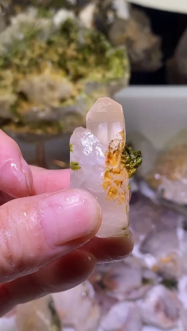 未镶嵌珠宝半成品水晶64号四川美姑超七花园水晶