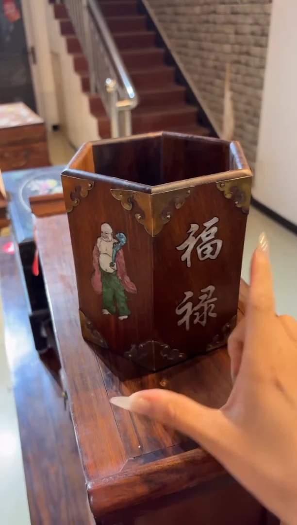 花梨木笔筒 木木