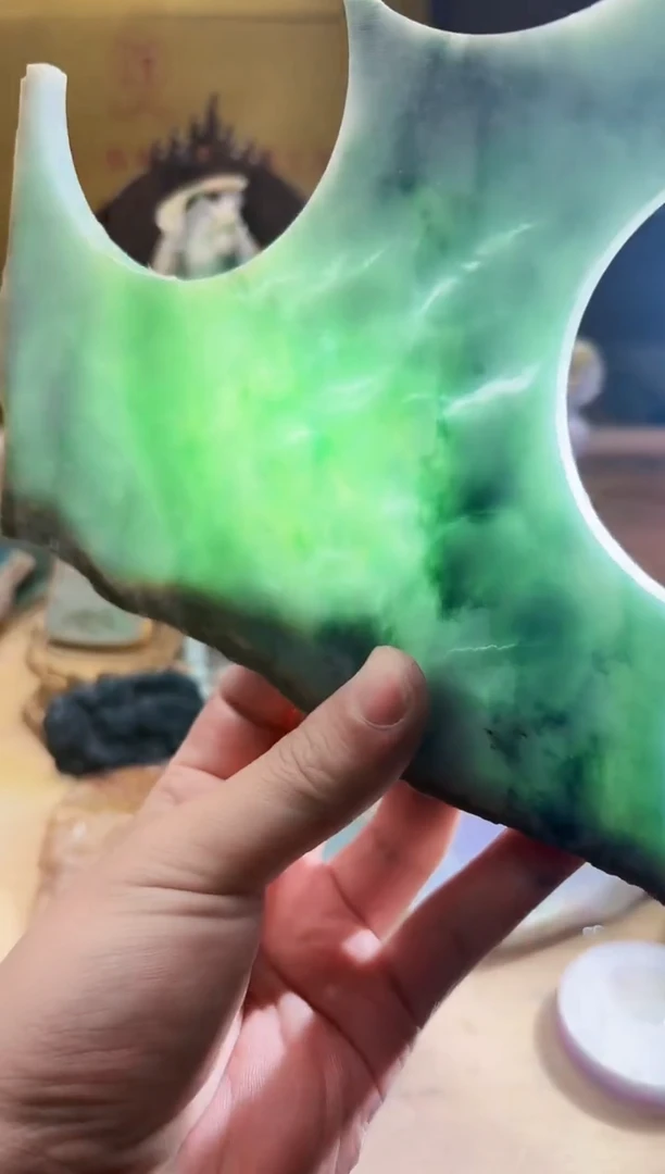 翡翠挂件未镶嵌A货张麦1353