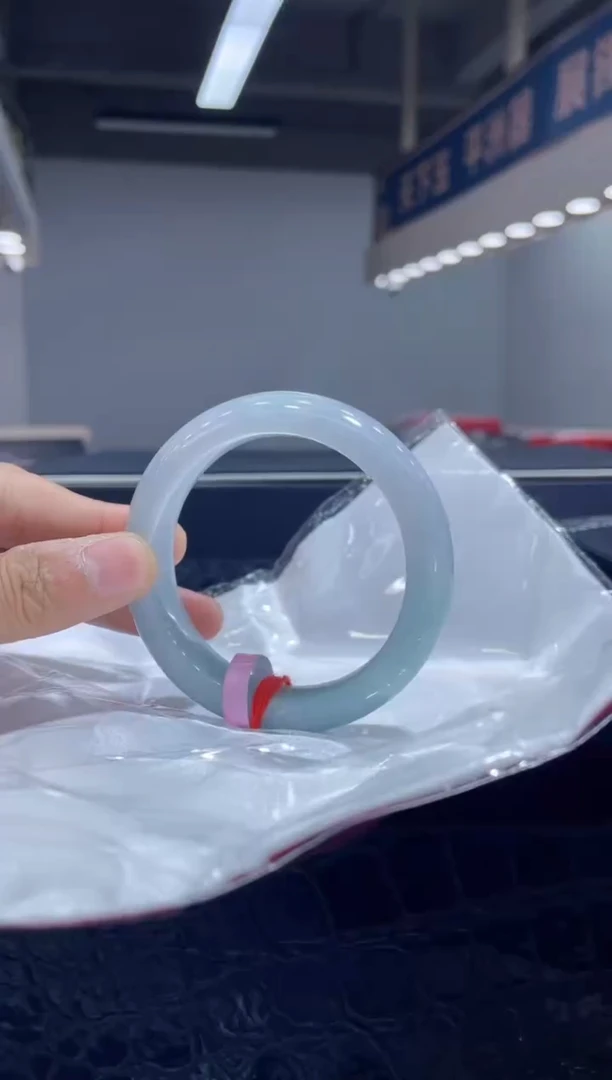 未镶嵌手镯翡翠8