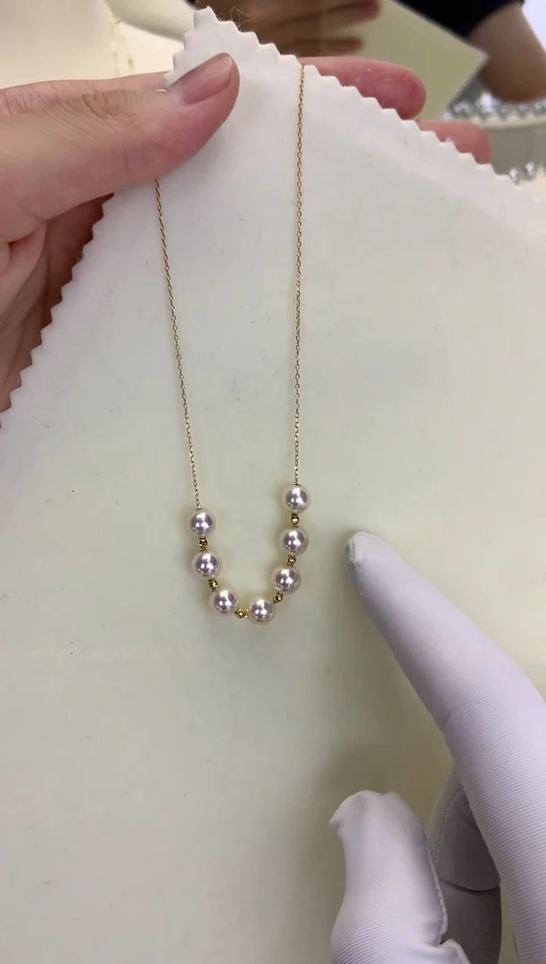 18K金镶嵌DA海水珍珠 GD012 7-7.5 天女微笑链